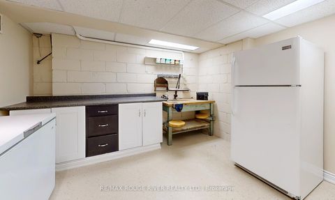 Photo 28 at 20 Montvale Drive, Cliffcrest, Toronto