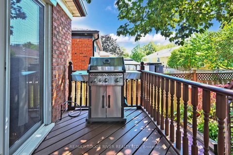 Photo 36 at 20 Montvale Drive, Cliffcrest, Toronto