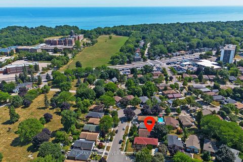 Photo 41 at 20 Montvale Drive, Cliffcrest, Toronto