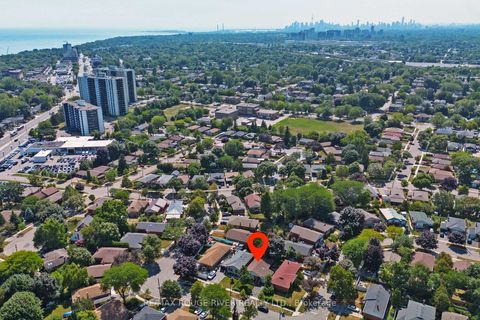 Photo 42 at 20 Montvale Drive, Cliffcrest, Toronto