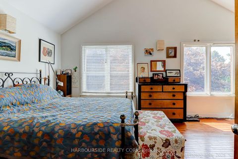 Photo 14 at 591 Broadway Avenue, Leaside, Toronto