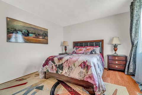 Photo 27 at 116 FAWCETT Trail, Malvern, Toronto
