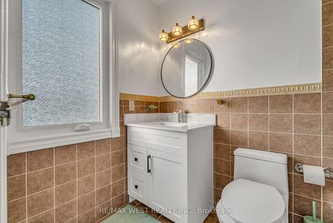 Photo 30 at 116 FAWCETT Trail, Malvern, Toronto