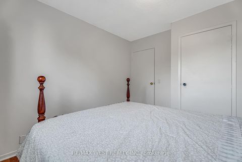 Photo 34 at 116 FAWCETT Trail, Malvern, Toronto