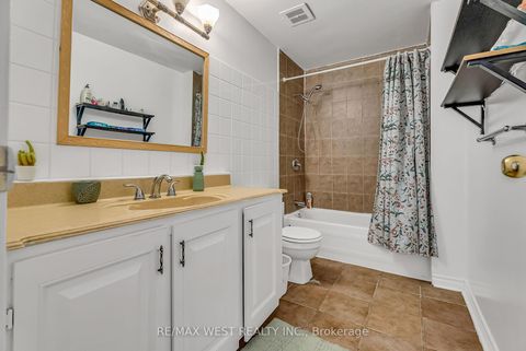 Photo 38 at 116 FAWCETT Trail, Malvern, Toronto