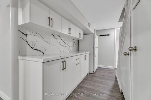 Photo 40 at 116 FAWCETT Trail, Malvern, Toronto