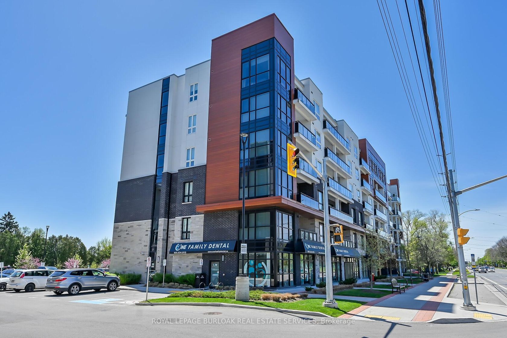312 - 320 Plains Road E, LaSalle, Burlington 