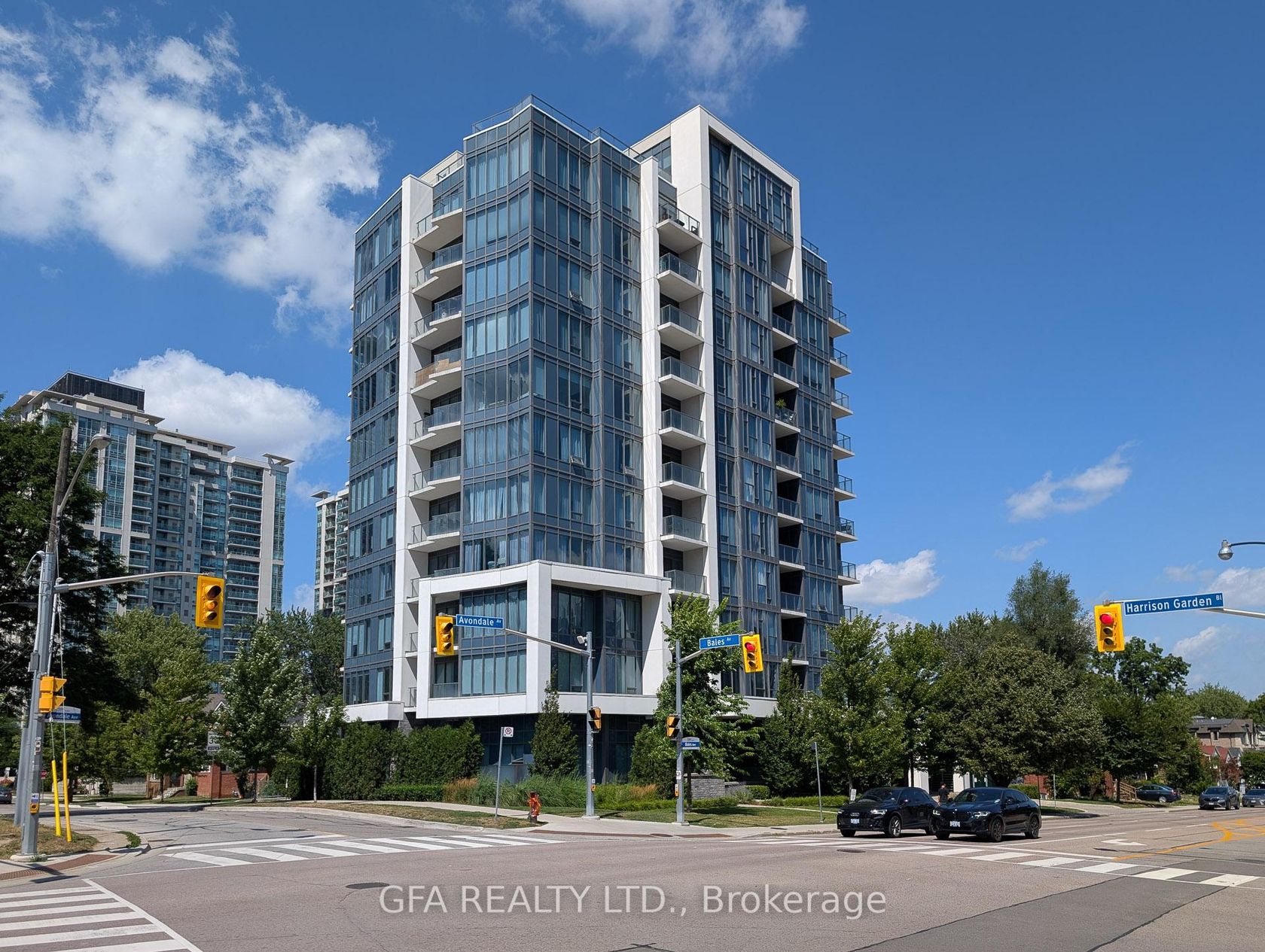 606 - 28 Avondale Avenue, Willowdale East, Toronto 