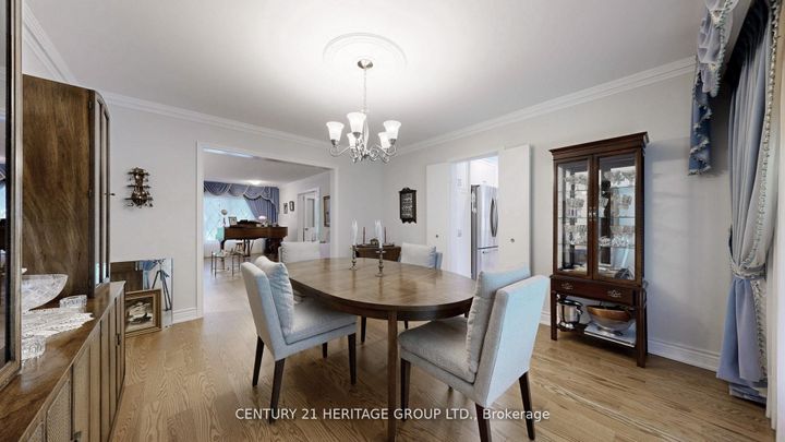 Photo 10 at 280 Henderson Avenue, Royal Orchard, Markham