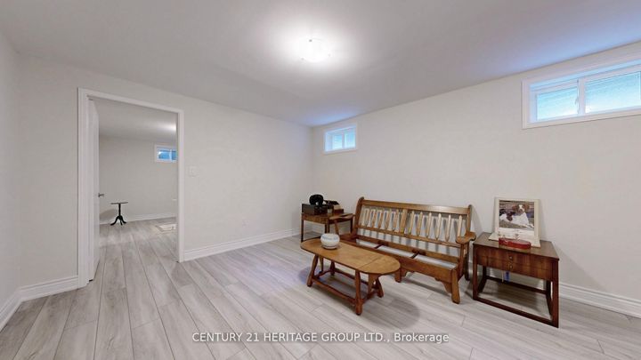 Photo 36 at 280 Henderson Avenue, Royal Orchard, Markham