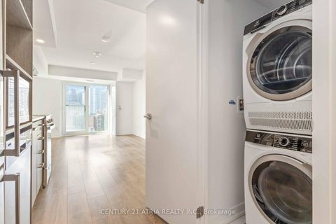 Photo 8 at 2310 - 219 Dundas Street, Yonge Corridor, Toronto Photo 8 at 2310 - 219 Dundas Street, Yonge Corridor, Toronto