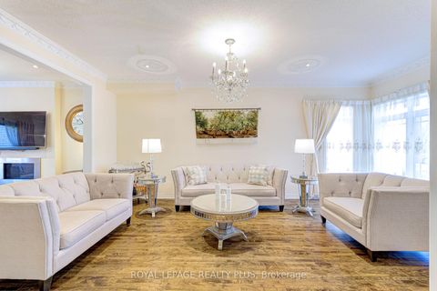 Photo 6 at 104 Melbourne Drive, Rouge Woods, Richmond Hill