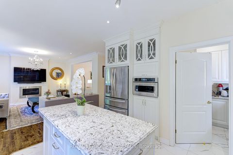 Photo 16 at 104 Melbourne Drive, Rouge Woods, Richmond Hill