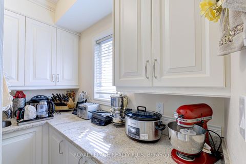 Photo 18 at 104 Melbourne Drive, Rouge Woods, Richmond Hill