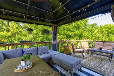 Photo 34 at 104 Melbourne Drive, Rouge Woods, Richmond Hill