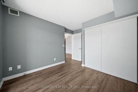 Photo 12 at 233 - 60 Fairfax Crescent, Birchmount, Toronto