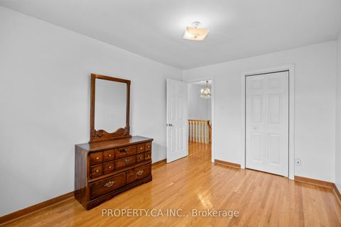 Photo 17 at 48 Navaho Drive, Pleasant View, Toronto