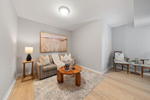 Photo 12 at 213 - 2500 Rutherford Road, Maple, Vaughan