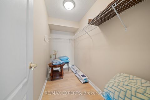 Photo 19 at 213 - 2500 Rutherford Road, Maple, Vaughan