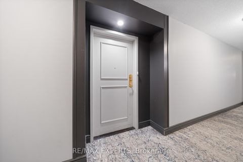 Photo 26 at 213 - 2500 Rutherford Road, Maple, Vaughan