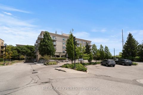 Photo 33 at 213 - 2500 Rutherford Road, Maple, Vaughan
