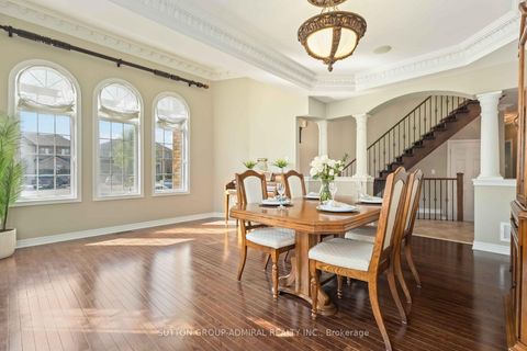 Photo 6 at 24 Meadow Ridge Court, Rural Vaughan, Vaughan