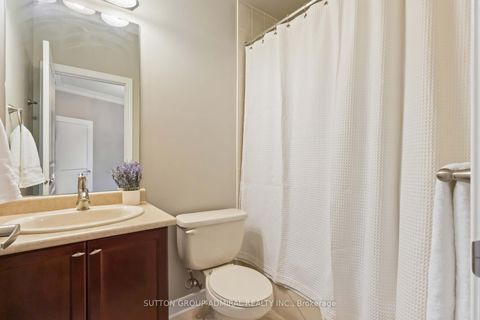 Photo 16 at 24 Meadow Ridge Court, Rural Vaughan, Vaughan