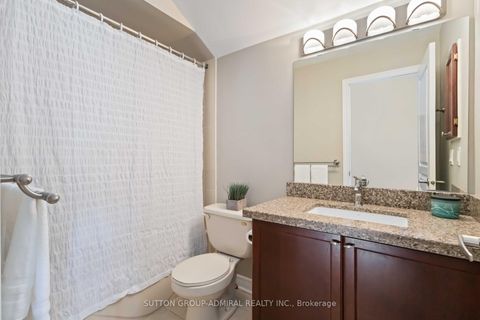 Photo 25 at 24 Meadow Ridge Court, Rural Vaughan, Vaughan