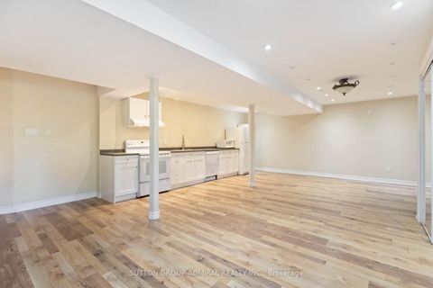 Photo 29 at 24 Meadow Ridge Court, Rural Vaughan, Vaughan