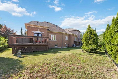 Photo 34 at 24 Meadow Ridge Court, Rural Vaughan, Vaughan