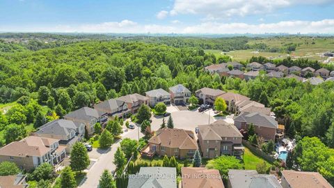 Photo 40 at 24 Meadow Ridge Court, Rural Vaughan, Vaughan
