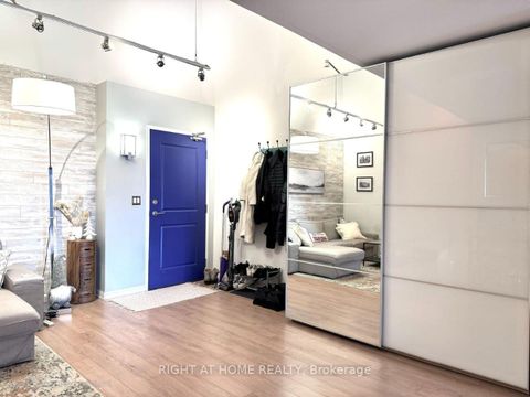 Photo 1 at 214 - 125 Western Battery Road W, Niagara, Toronto