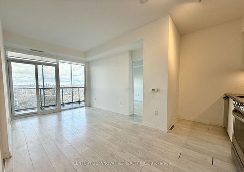 Photo 3 at 1607 - 30 Ordnance Street, Niagara, Toronto