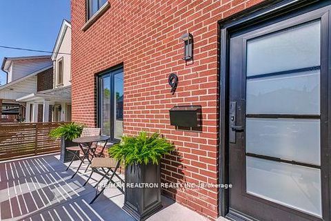 Photo 2 at 9 Blandford Street, Oakwood Village, Toronto
