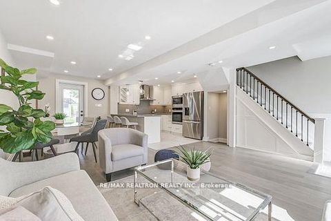 Photo 6 at 9 Blandford Street, Oakwood Village, Toronto