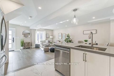 Photo 16 at 9 Blandford Street, Oakwood Village, Toronto