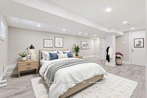 Photo 27 at 9 Blandford Street, Oakwood Village, Toronto
