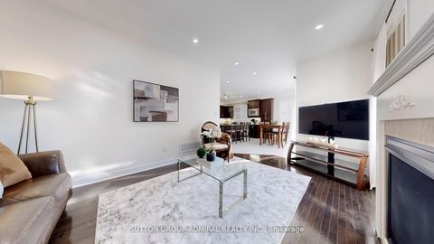 Photo 4 at 186 Ascalon Drive, Patterson, Vaughan