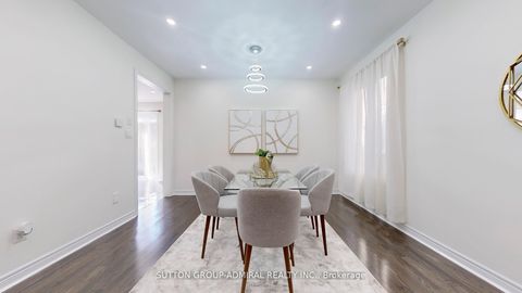 Photo 6 at 186 Ascalon Drive, Patterson, Vaughan
