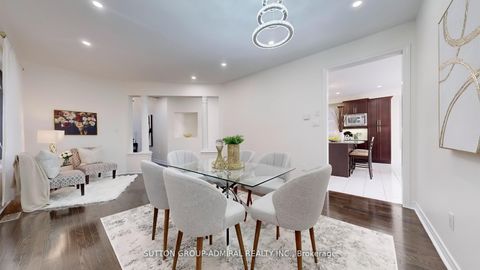 Photo 9 at 186 Ascalon Drive, Patterson, Vaughan