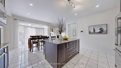 Photo 14 at 186 Ascalon Drive, Patterson, Vaughan