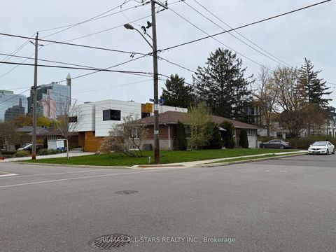 Photo 22 at 105 Betty Ann Drive, Willowdale West, Toronto
