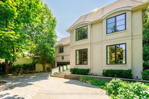 Photo 1 at 412 Maple Grove Drive, MO Morrison, Oakville