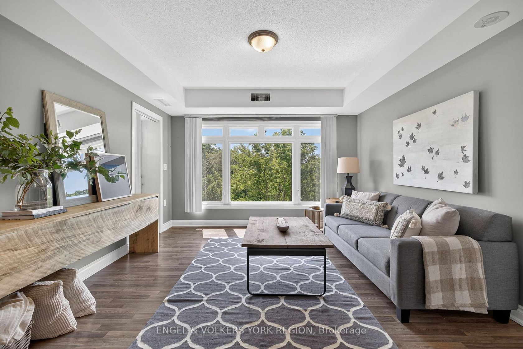 503 - 149 Church Street, Schomberg, King photo 1 503 - 149 Church Street, Schomberg, King photo 1