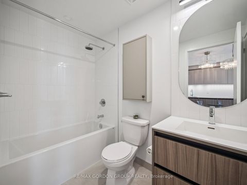 Photo 12 at 1802 - 7950 Bathurst Street, Beverley Glen, Vaughan