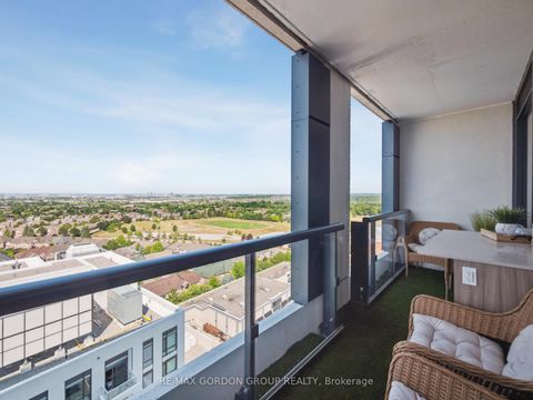 Photo 18 at 1802 - 7950 Bathurst Street, Beverley Glen, Vaughan