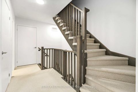 Photo 17 at 89 - 20 William Jackson Way, New Toronto, Toronto
