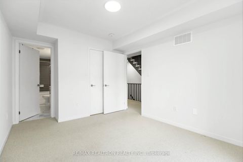 Photo 19 at 89 - 20 William Jackson Way, New Toronto, Toronto