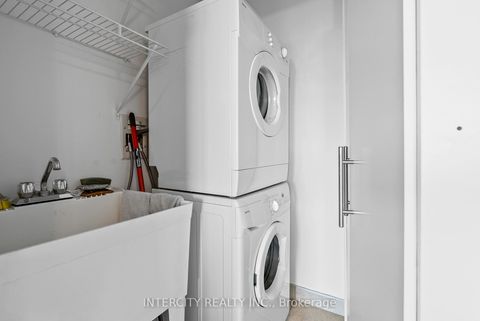 Photo 20 at 607 - 1 Cordoba Drive, Lakeview Estates, Vaughan