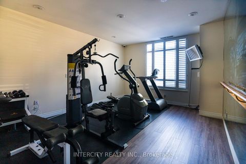 Photo 25 at 607 - 1 Cordoba Drive, Lakeview Estates, Vaughan